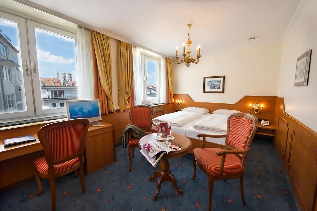 Hotel Torbraeu Monaco di Baviera 4*,