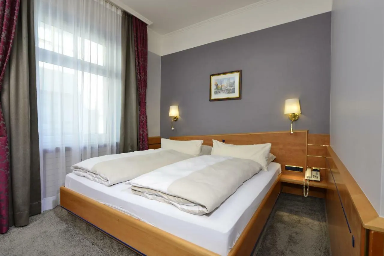 Hotel Torbraeu Monaco di Baviera